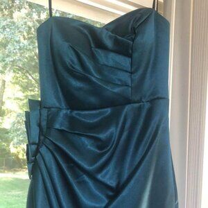 Emerald Green Above the Knee Strapless Dress